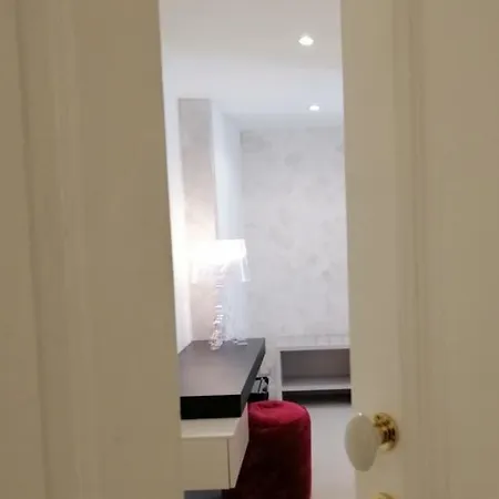 فندق مبيت وإفطار 102 4*