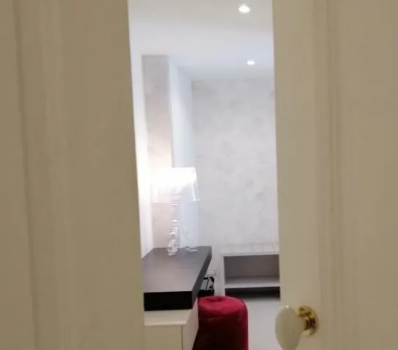 住宿加早餐酒店 102 4*