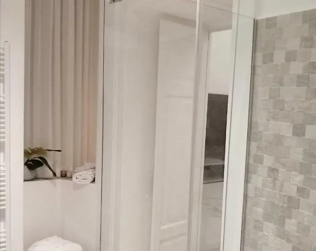 102 住宿加早餐酒店 巴里